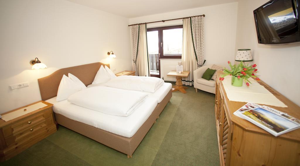 Hotel Pension Theresia Pichl-Preunegg Chambre photo